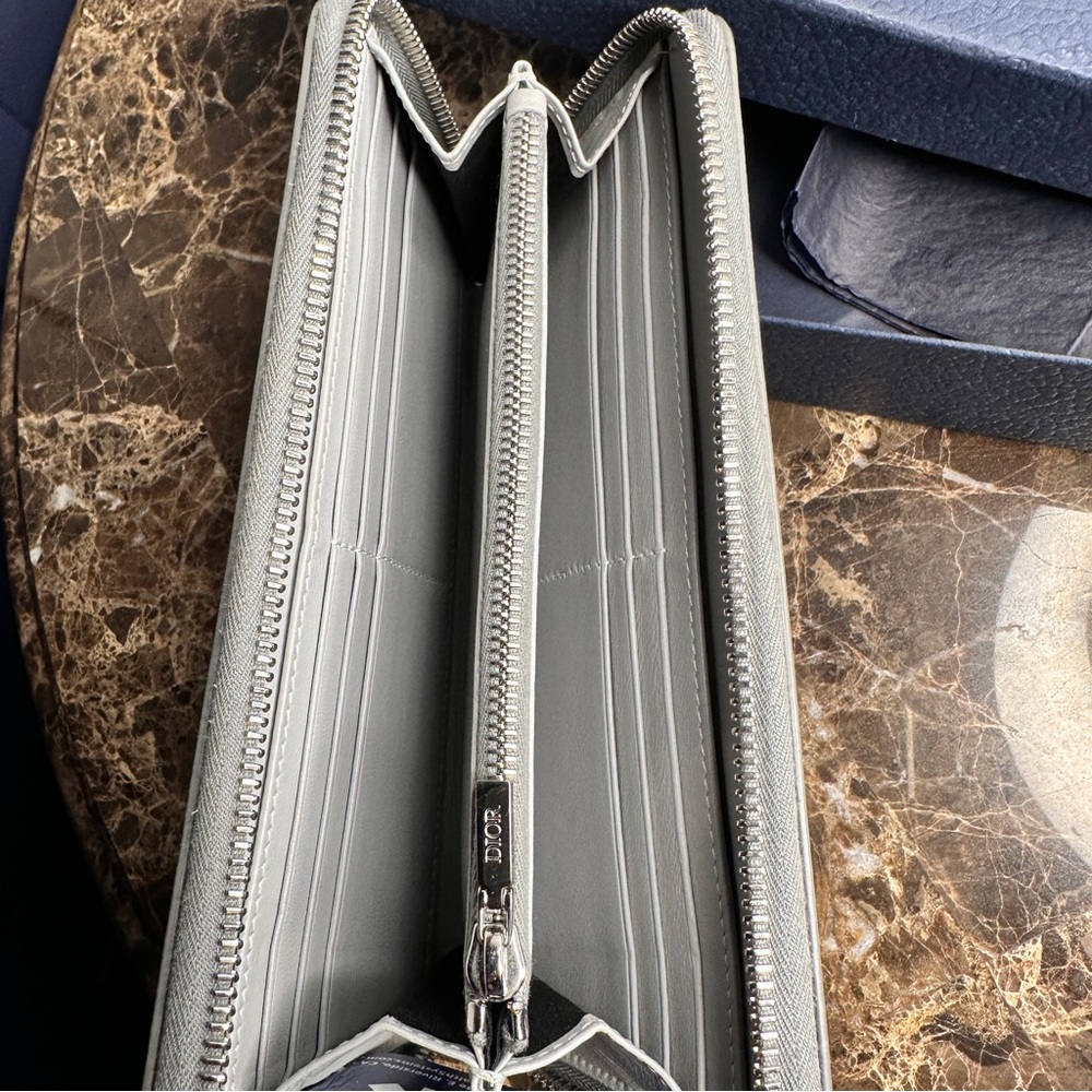 Christian Dior Long Zip Wallet With Box And Dust Bag Grey Monogram Diamond - Picture 7 of 11